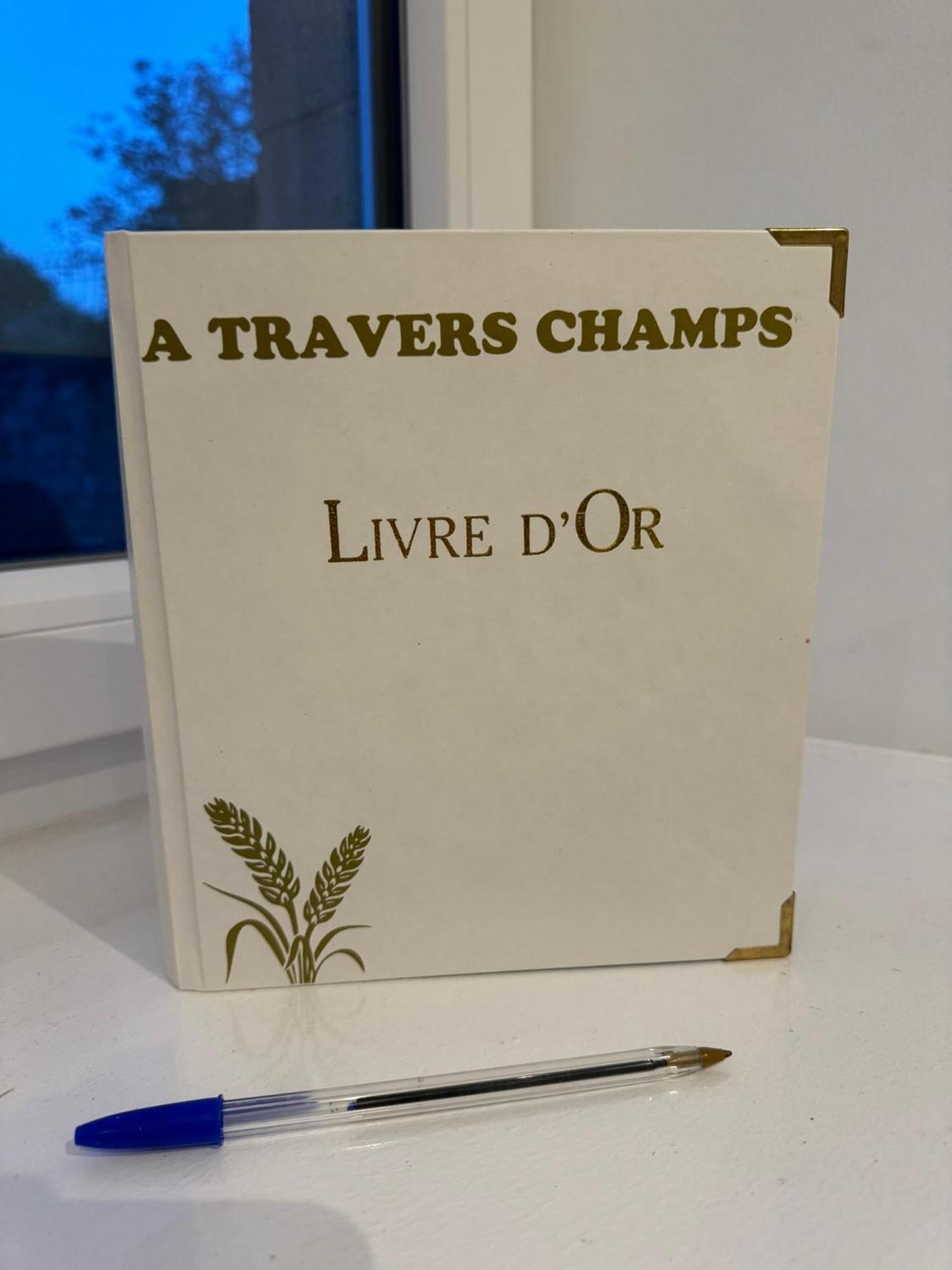 Gite A Travers Champs Colombieres المظهر الخارجي الصورة